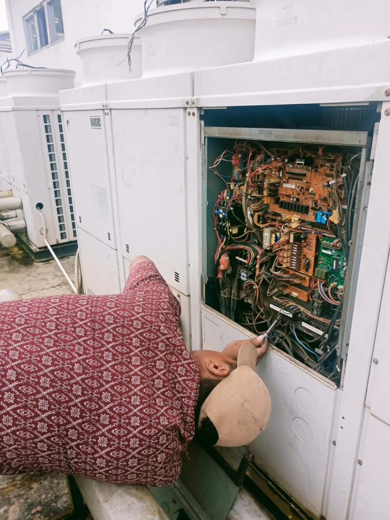 service ac water chiller