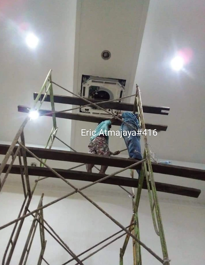 Pemasangan VRV System