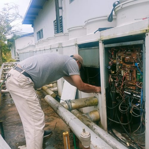 Instalasi Water Chiller Industri